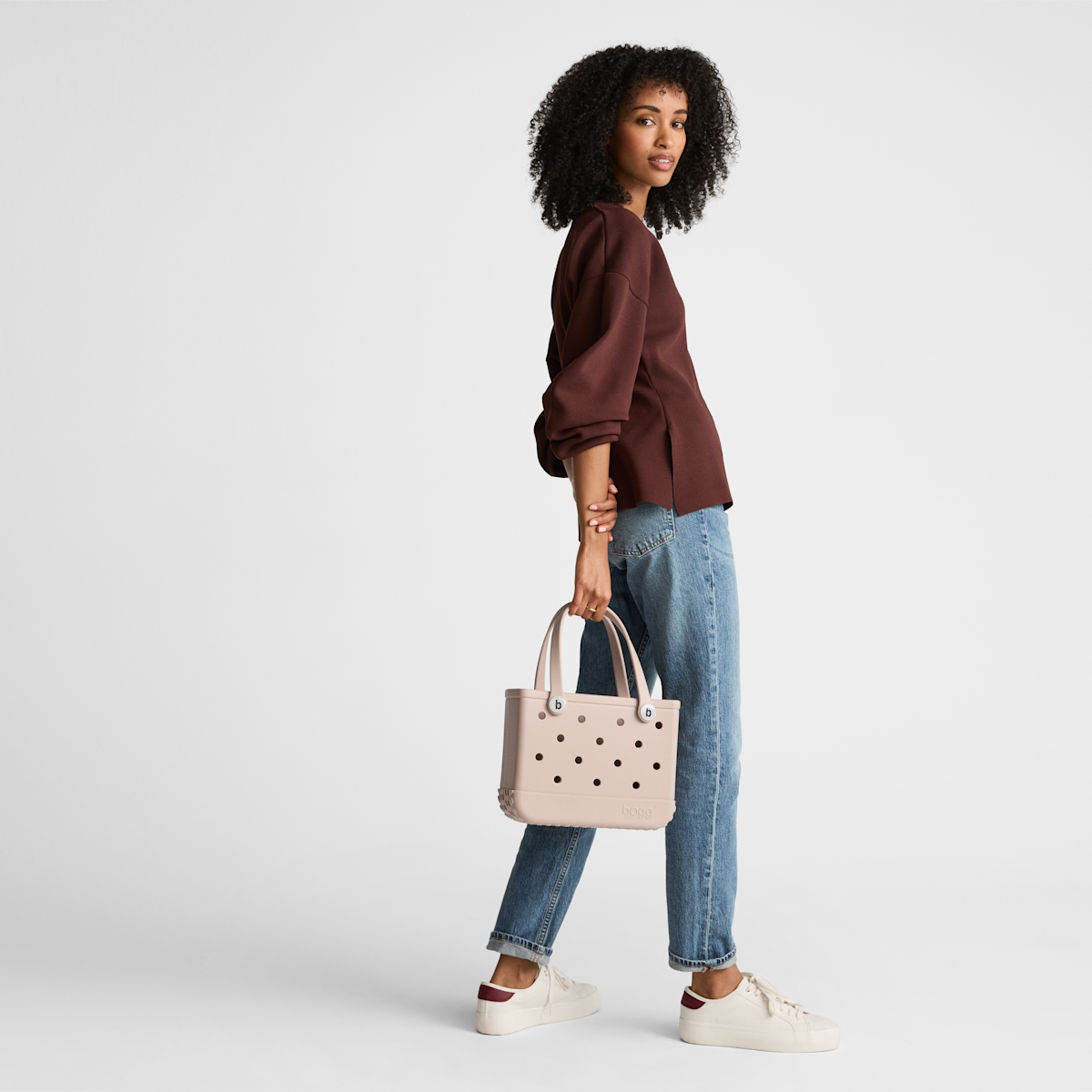 cloudinary__boggbag-marketing__image__upload__BITTY01_MSH01_I_305_v3_SQUARE__cld.png